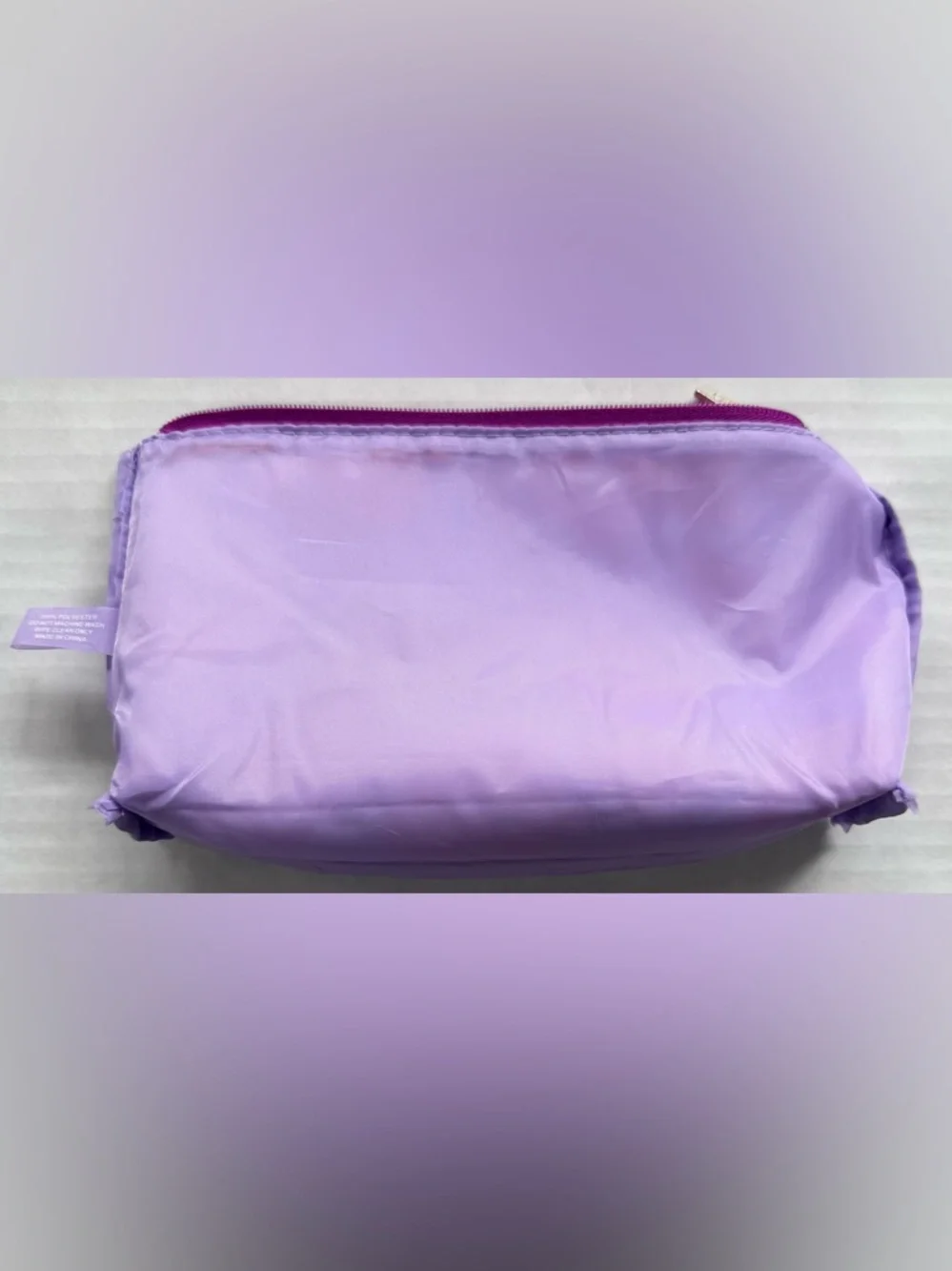 Clinique lips print
